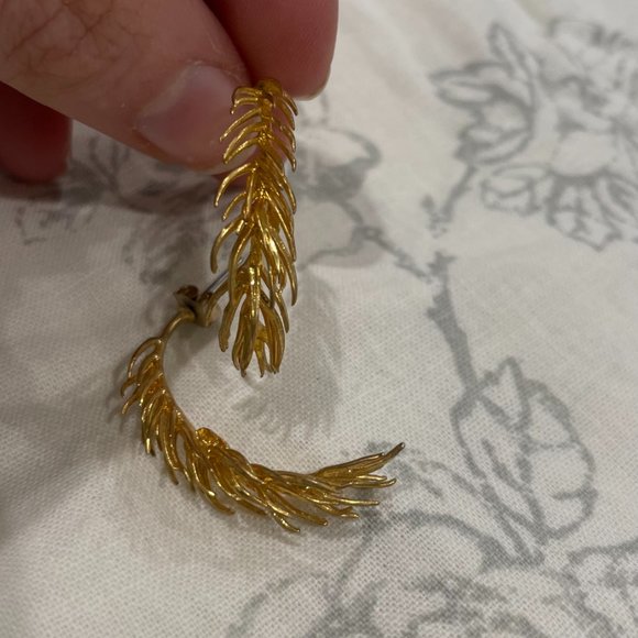 Gold Feather Hoop Earrings - Picture 2 of 2